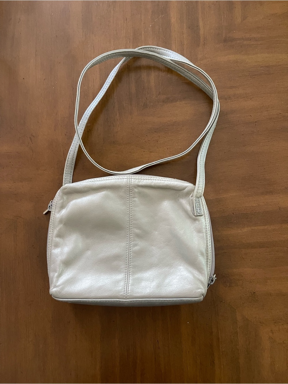 Minimal Silver Cream Leather Crossbody Bag